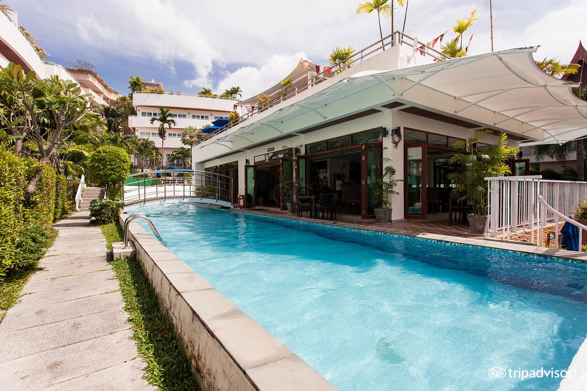 Phunawa resort phuket karon