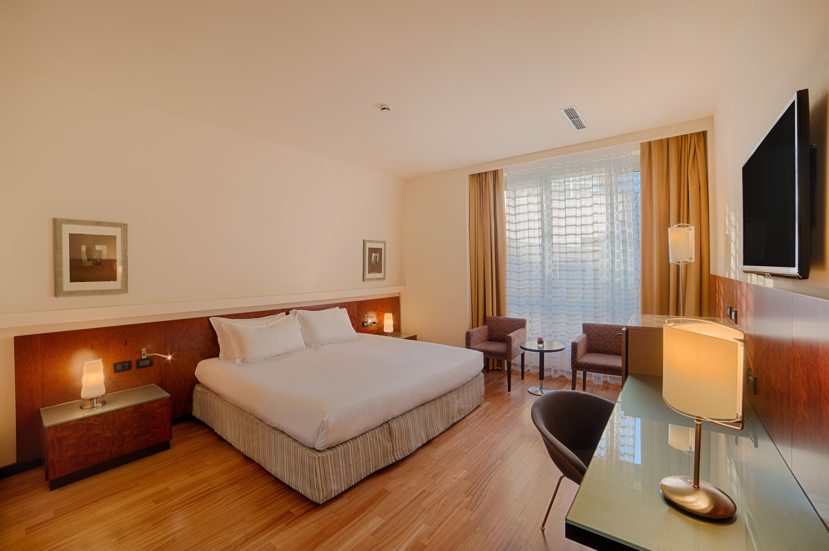 Hotel photo 16 of NH Bergamo.