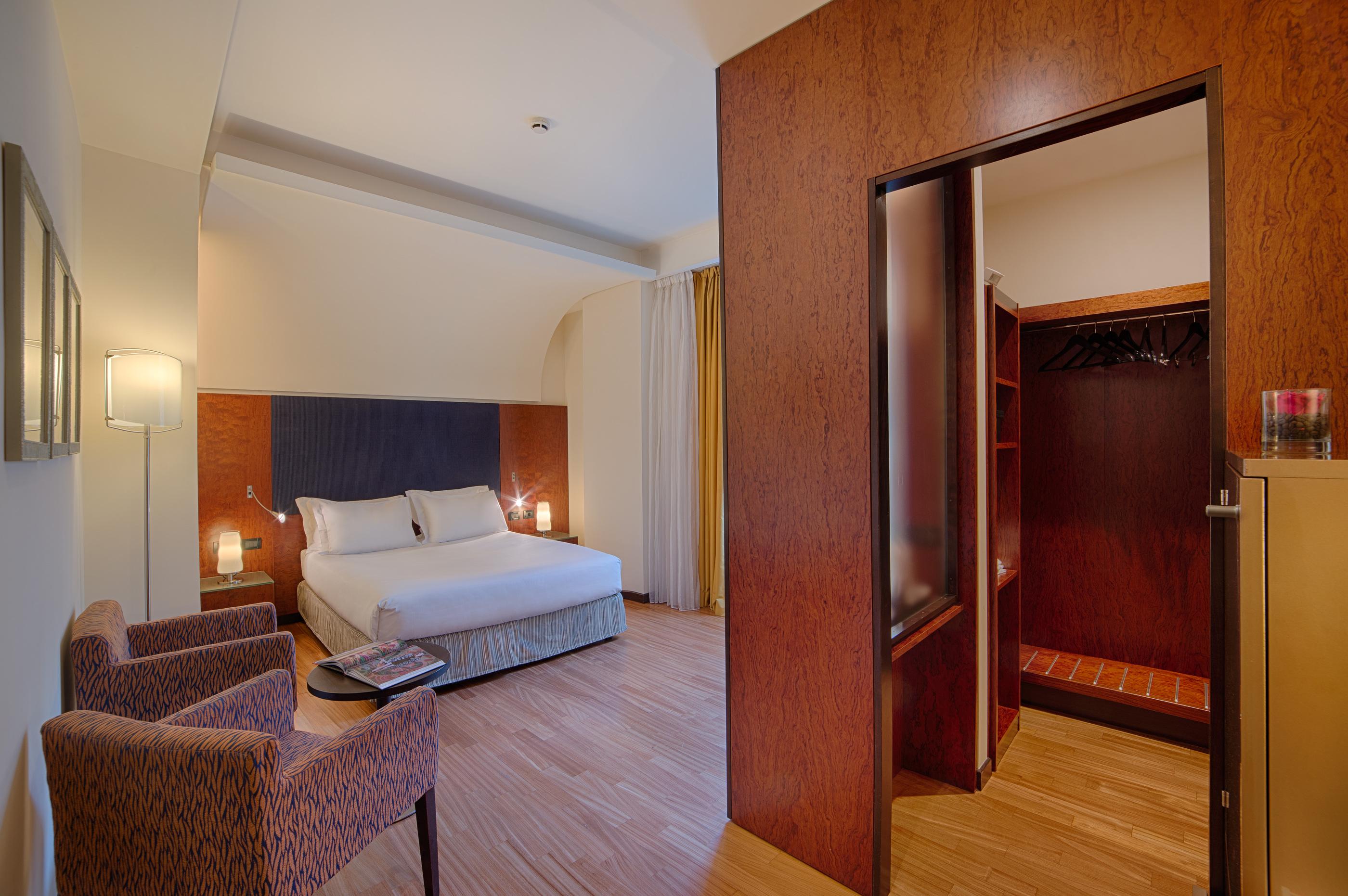 Hotel photo 7 of NH Bergamo.