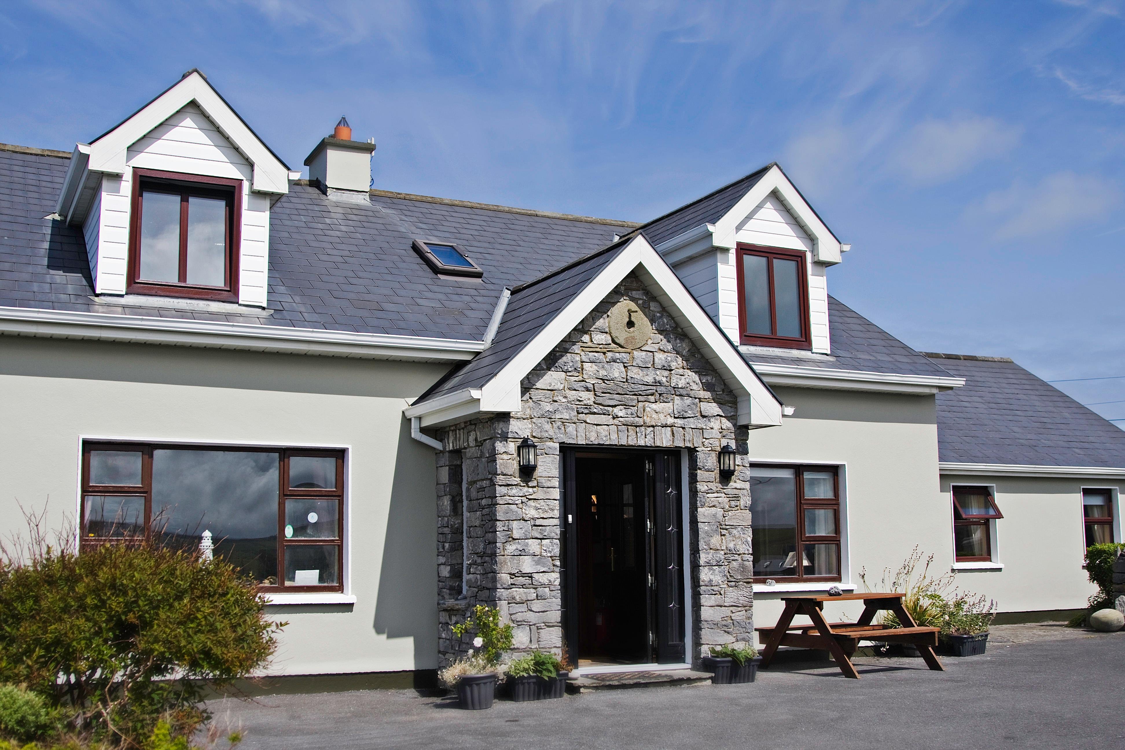 SEASCAPE BED & BREAKFAST - B&B Reviews (Doolin, Ireland)