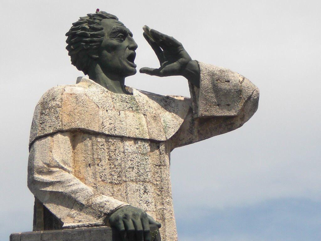 Monumento de Fray Anton de Montesinos (2025) - All You Need