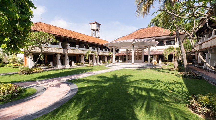 Garden at the Kuta Beach Club Hotel
