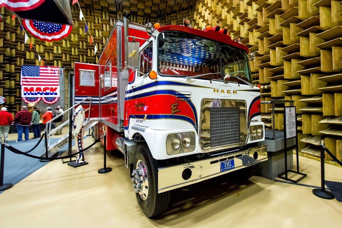 Mack Trucks Historical Museum - All You Need to Know BEFORE You Go