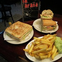sabrosos Sanwichs y bocatas