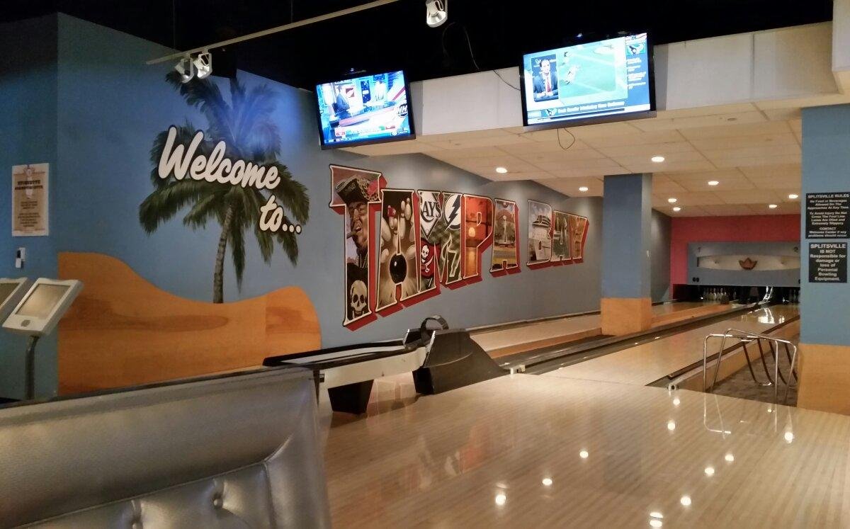 Splitsville Luxury Lanes Review