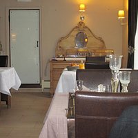 la salle du restaurant, ambiance feutrée et cosy