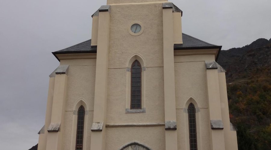 Église Saint-Matthieu, Gèdre (Hautes-Pyrénées, Languedoc-Roussillon-Midi-Pyrénées), France.