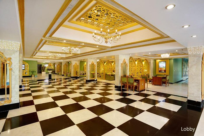 HOTEL CLARKS (Agra, opiniones y precios