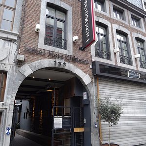 Hotel Hors Chateau, hotel in Liege