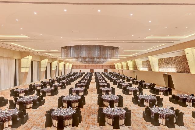 Hotel photo 49 of Sahara Star Hotel.