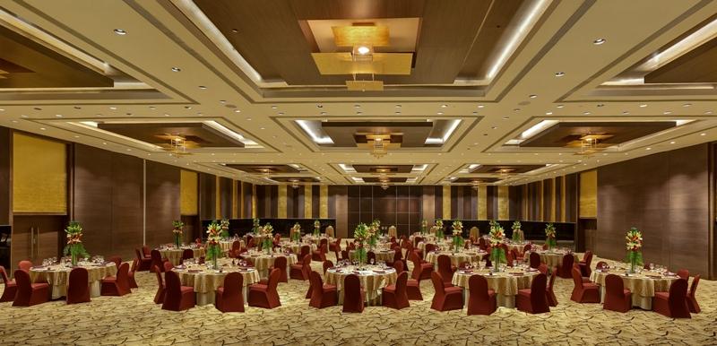 Hotel photo 42 of Sahara Star Hotel.