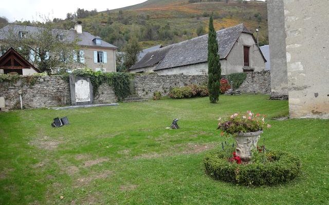 Église Saint-Félix de Gérone, Aucun (Hautes-Pyrénées, Languedoc-Roussillon-Midi-Pyrénées), Franc