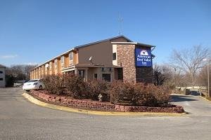 Welcome to Americas Best Value Inn Lawrence