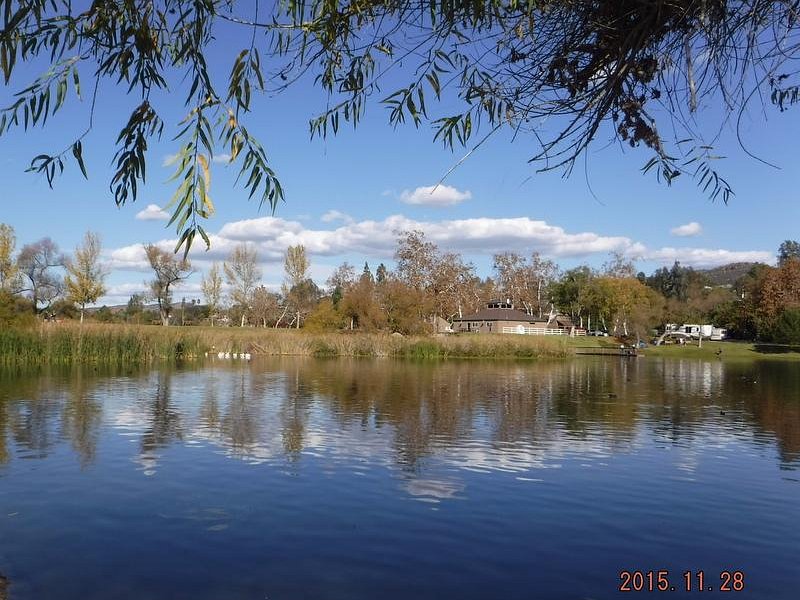 Santee Lakes image