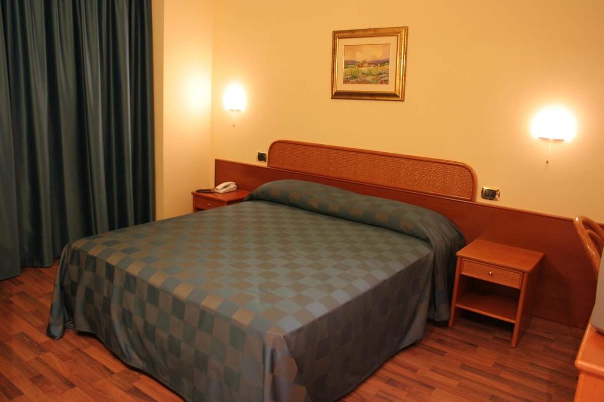 Citta dei Papi Hotel Rooms: Pictures & Reviews - Tripadvisor