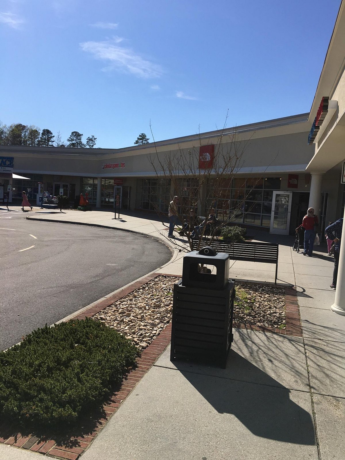 Shopping Mall Williamsburg Va