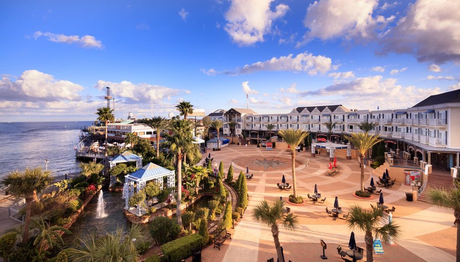 BOARDWALK INN desde $3,285 (Kemah, Texas) - opiniones y comentarios