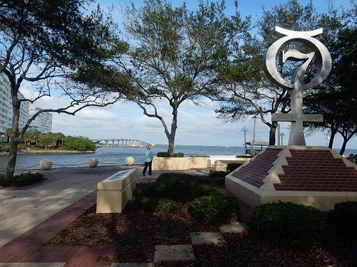 City of Titusville, Florida - Gateway to Nature and Space