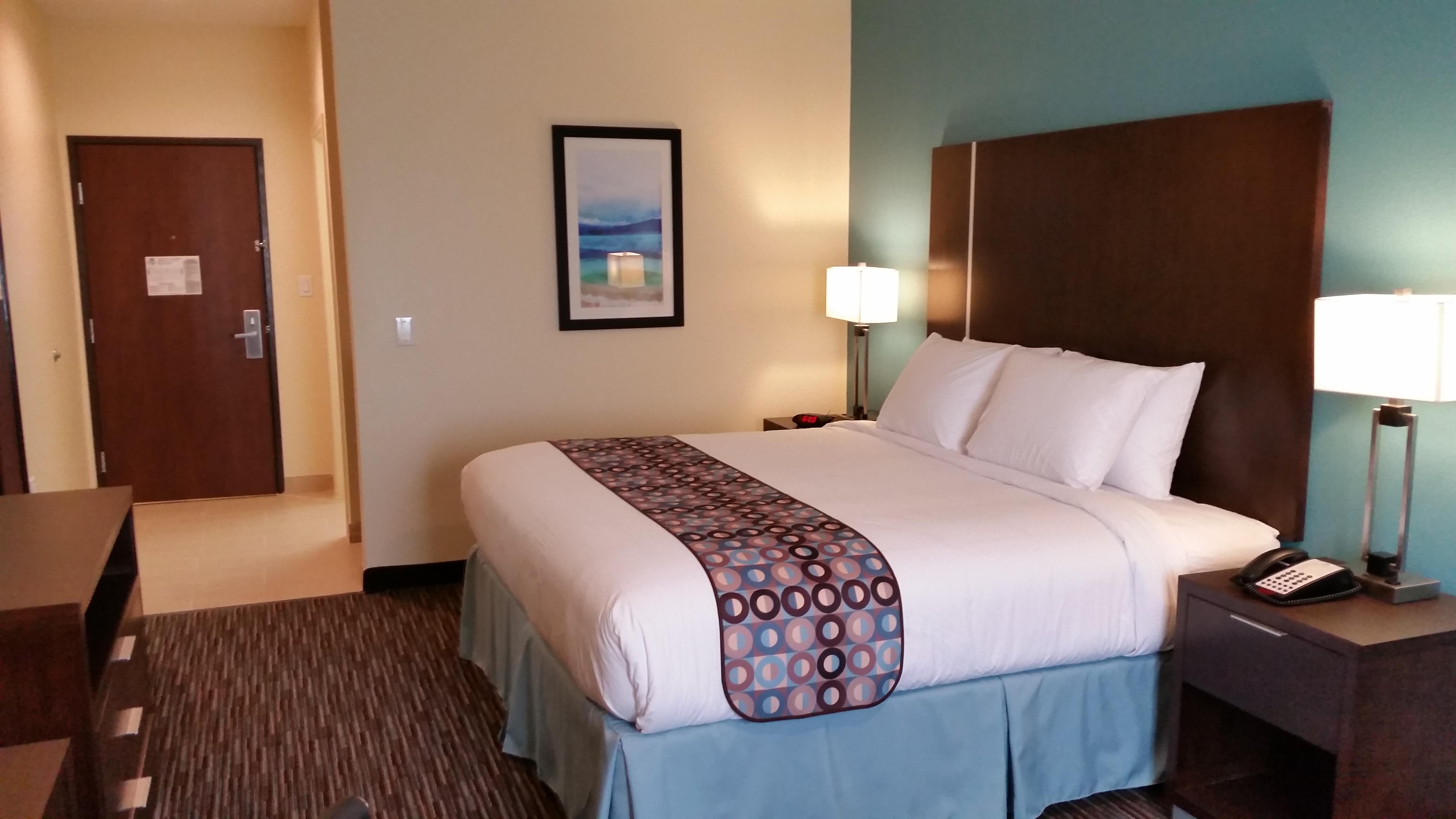 GALVESTON INN SUITES HOTEL Updated 2024 Prices Reviews TX   King Bed 