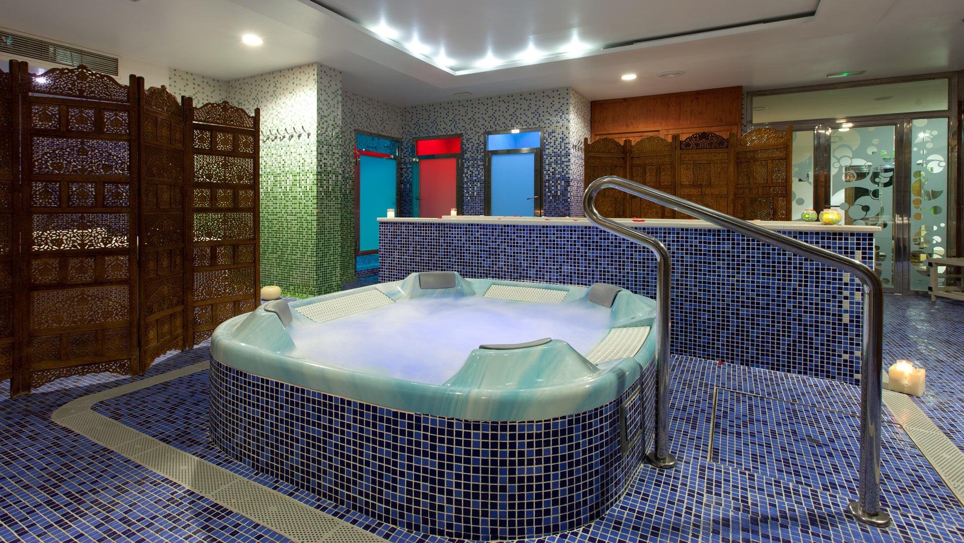 Hotel Deloix Aqua Center by null