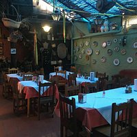 Bodegon los Compadres