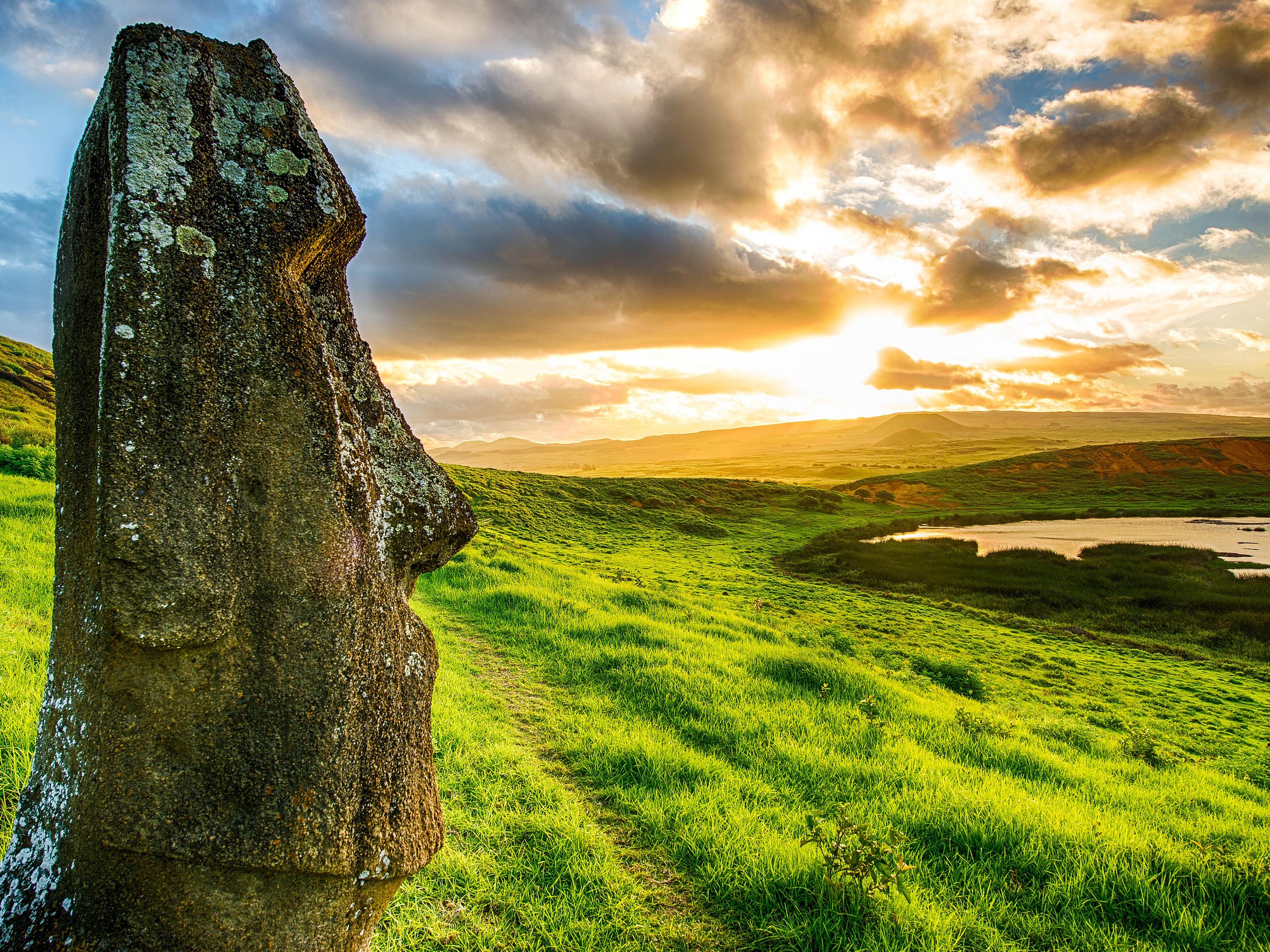 green island tours easter island