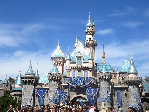 PHOTOS: Sleeping Beauty 60th Anniversary Disney Parks Signature