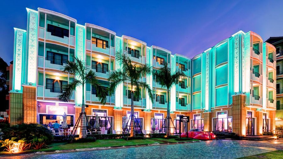 Wave Hotel Pattaya