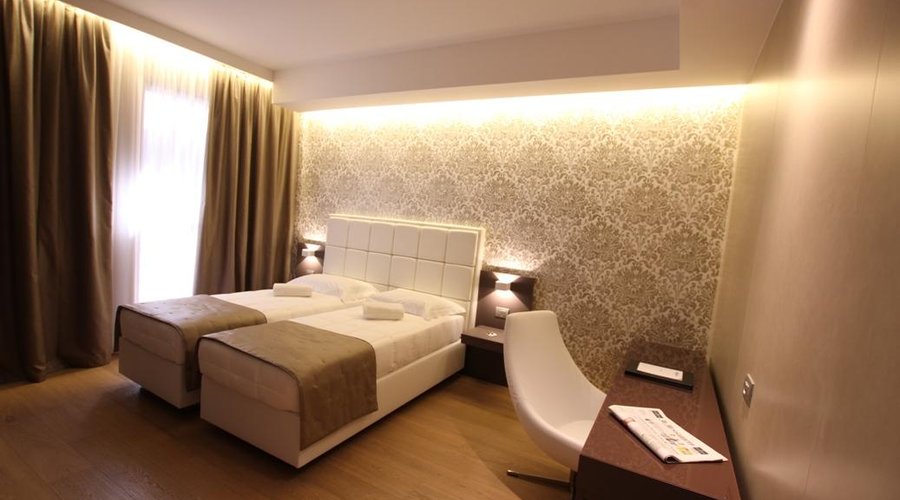 room superior