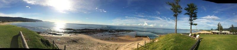 Panorama of the Bulli Beach Reserve. The perfect spot for a takeaway coffee!
