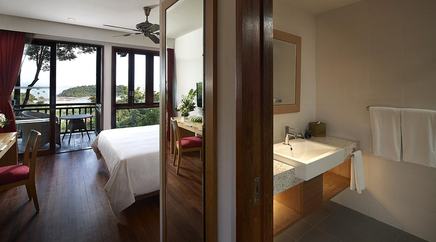 Seaview-Chalet---Window-View