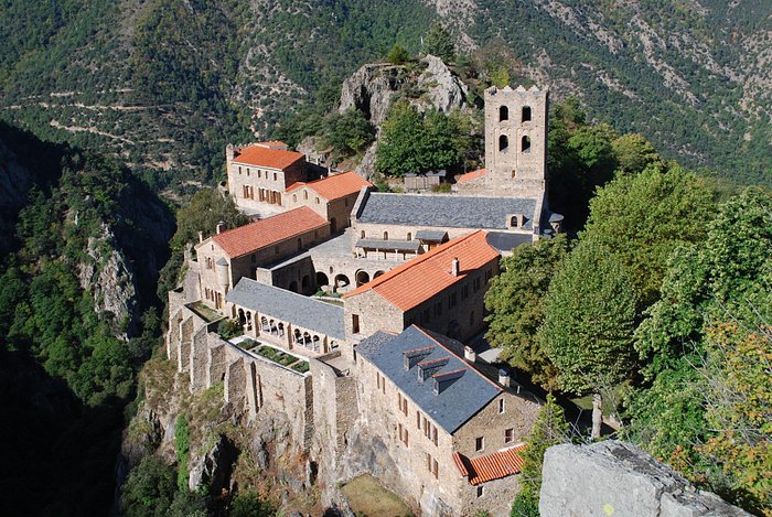 Saint-Martin du Canigou (Pyrénées-Orientales, Languedoc-Roussillon-Midi-Pyrénées), France.