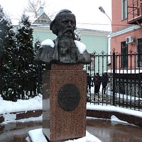 Памятник
