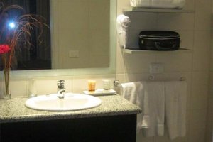 Room & Suite