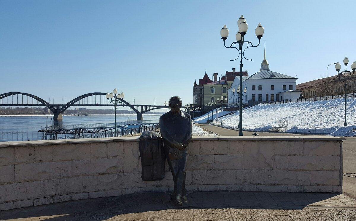 Памятник Льву Ошанину, Рыбинск: лучшие советы перед посещением - Tripadvisor