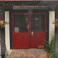 Welcome to Ripple Effect Studio & Gallery