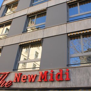 Façade
