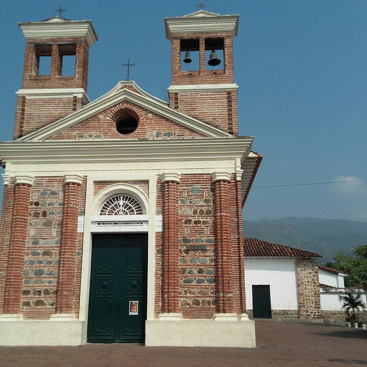 Iglesia de Nuestra Señora de Chiquinquirá (Santa Fe de Antioquia) -  Tripadvisor