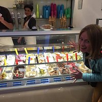 Art of making ice cream masterpieces!!!