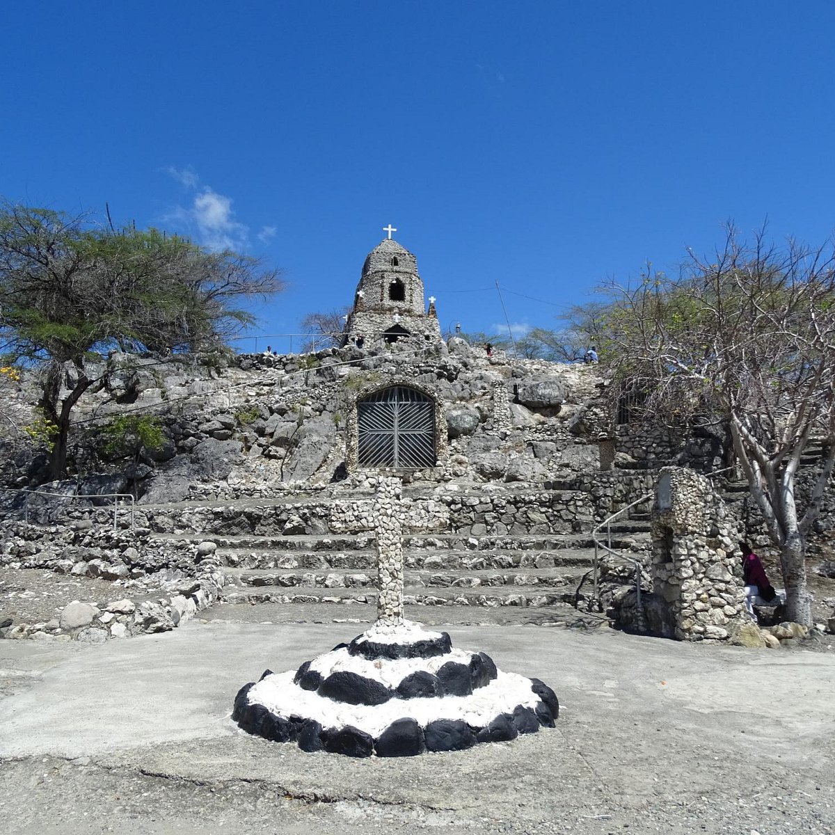 Santuario San Martin de Porres, Bani