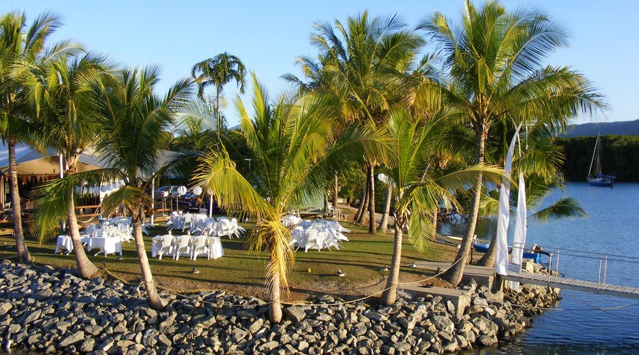 PORT DOUGLAS YACHT CLUB - Menu, Prices & Restaurant Reviews - Tripadvisor