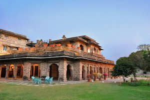 Sukhdham Kothi in Kota, image may contain: Villa, Housing, House, Hacienda