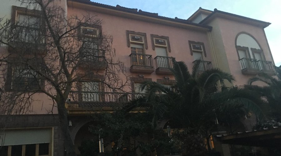 Fachada hotel