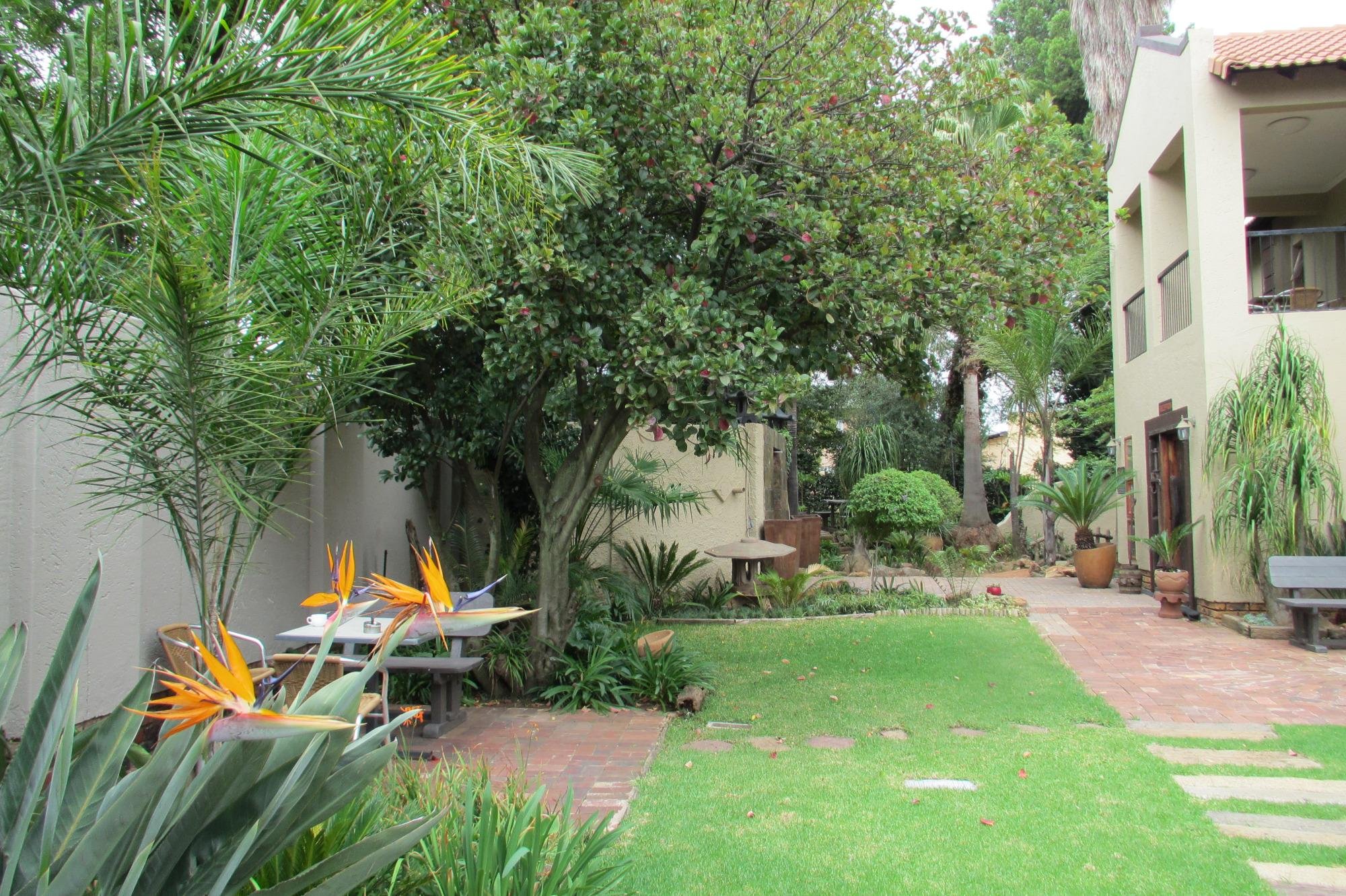 Africa Footprints Guest House by null