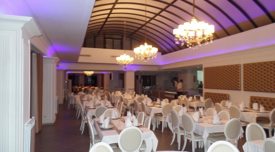 Restaurant panoramique au 6 ème étage  