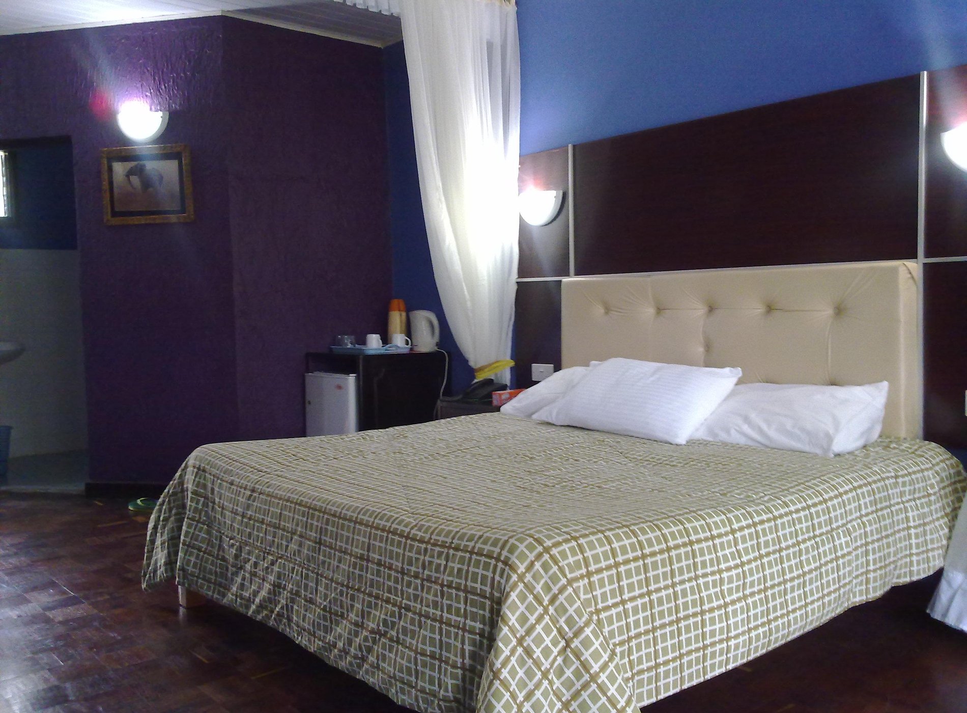 Blue Post Hotel by null