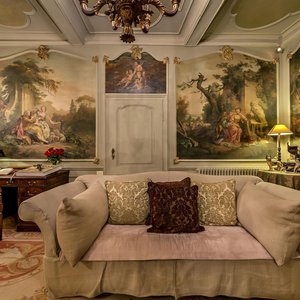 Original French Rococo sitting room (18th Century)