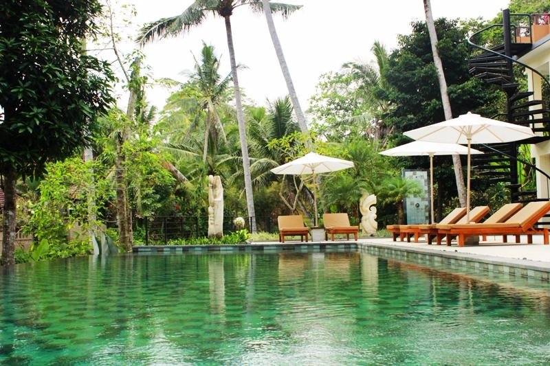 Labak River Hotel Pool Pictures & Reviews - Tripadvisor