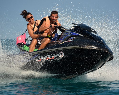 https://dynamic-media-cdn.tripadvisor.com/media/photo-o/0a/c1/e5/a9/jetski-safari-samui-sea.jpg?w=500&h=400&s=1