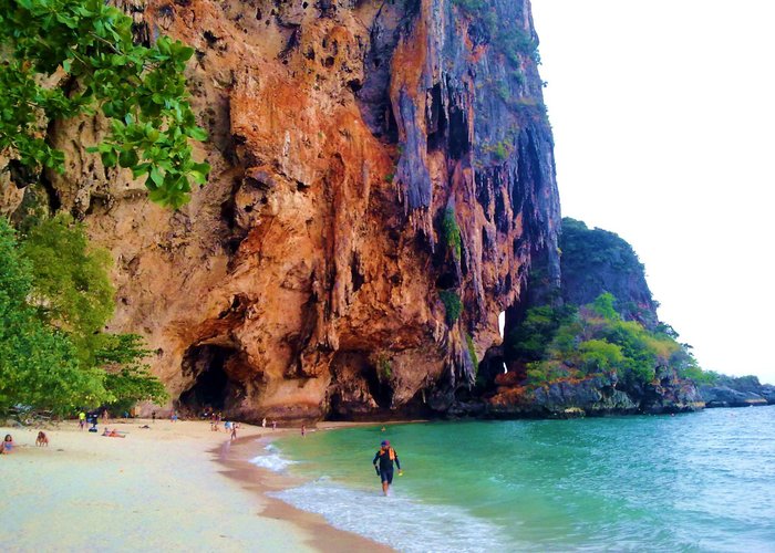 3 Best Railay Beaches You Can't Miss in Krabi Thailand